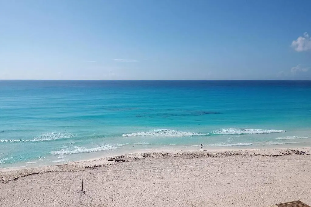 Caribbean Ocean View At The Hotel Zone Cancun 0*,  Mexico