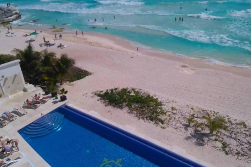 Caribbean Ocean View At The Hotel Zone Cancun Apartment